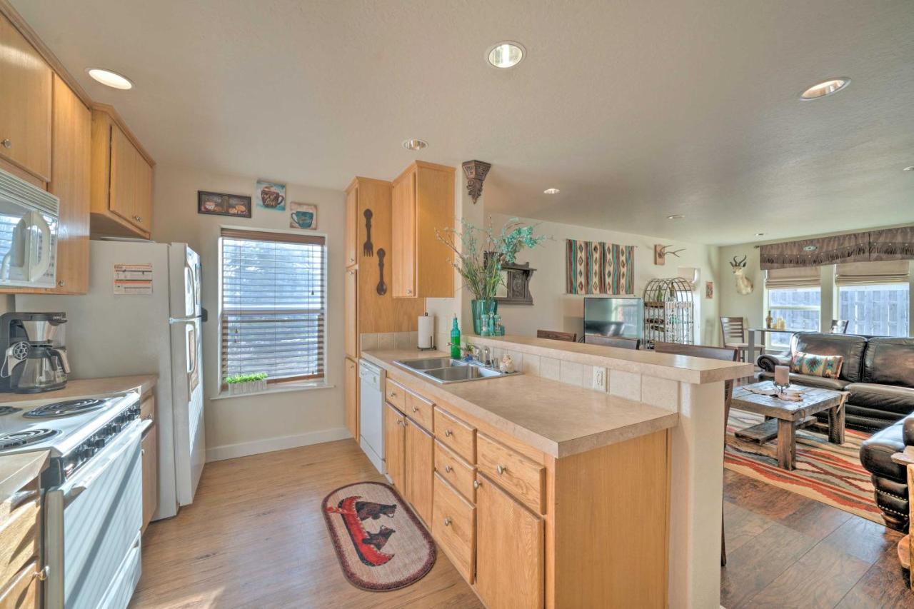 Ennis Vacation Rental With Balcony Walk To Downtown Exterior foto