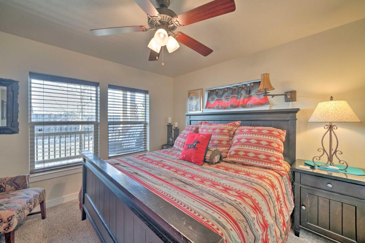 Ennis Vacation Rental With Balcony Walk To Downtown Exterior foto