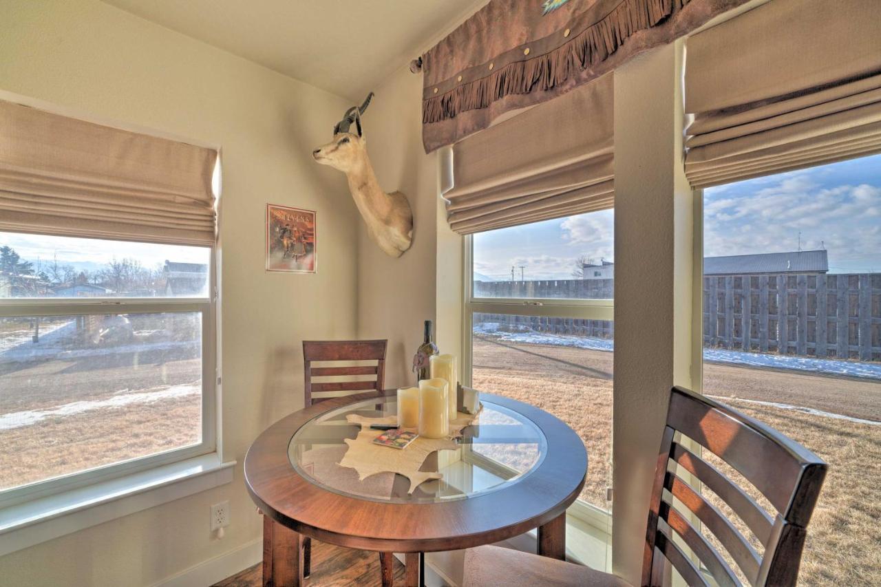 Ennis Vacation Rental With Balcony Walk To Downtown Exterior foto